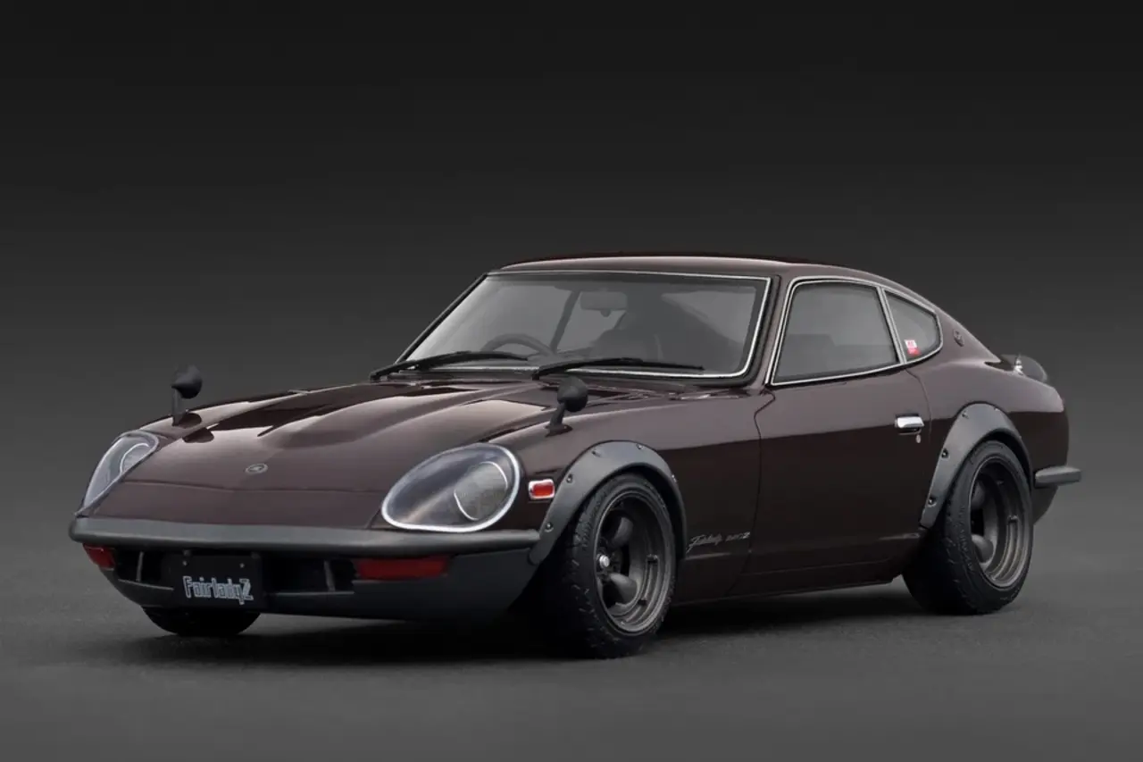 Nissan Nissan Fairlady 240ZG (HS30) - 1:18 - Ignition Model Nissan Nissan Fairlady 240ZG (HS30) - 1:18 - Ignition Model