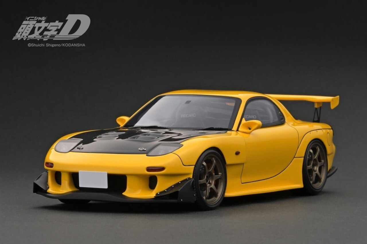 Mazda Mazda RX-7 (FD3S) Initial D + LED Light - 1:18 - Ignition Model Mazda Mazda RX-7 (FD3S) Initial D + LED Light - 1:18 - Ignition Model