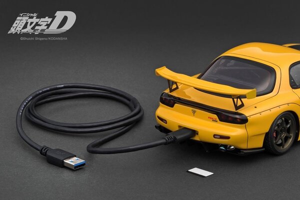 Mazda Mazda RX-7 (FD3S) Initial D + LED Light - 1:18 - Ignition Model Mazda Mazda RX-7 (FD3S) Initial D + LED Light - 1:18 - Ignition Model