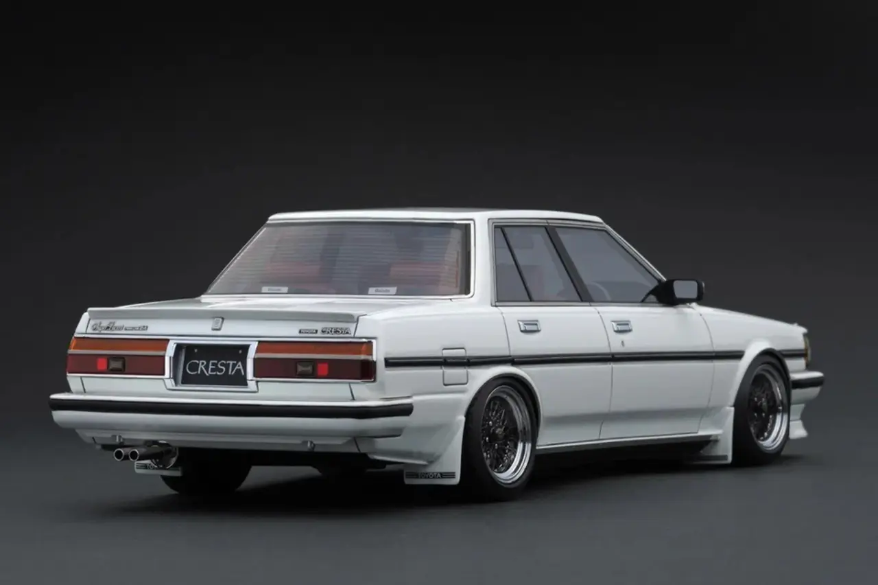 Toyota Toyota CRESTA Super Lucent TWINCAM24 (GX71) - 1:18 - Ignition Model Toyota Toyota CRESTA Super Lucent TWINCAM24 (GX71) - 1:18 - Ignition Model