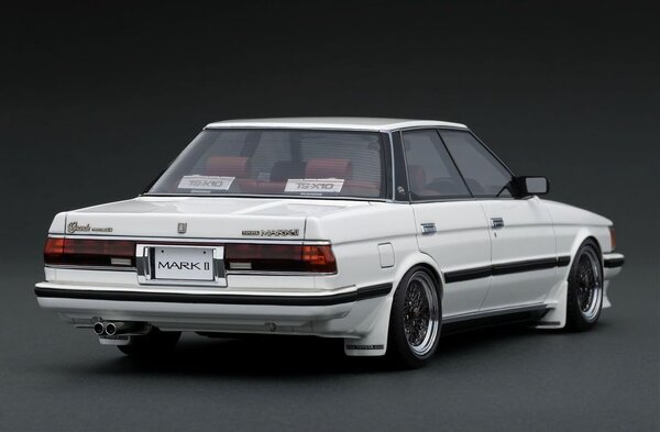 Toyota Toyota Mark II Grande (GX71) - 1:18 - Ignition Model Toyota Toyota Mark II Grande (GX71) - 1:18 - Ignition Model