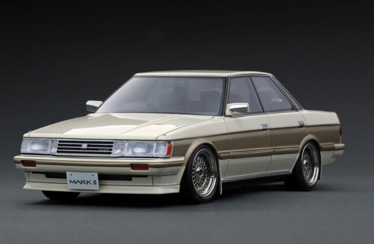 Toyota Toyota Mark II Grande (GX71)- 1:18 - Ignition Model Toyota Toyota Mark II Grande (GX71)- 1:18 - Ignition Model