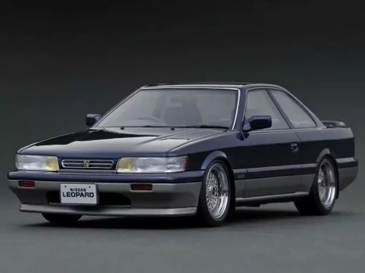 Nissan Nissan Leopard Ultima V30TWINCAM TURBO (F31) - 1:18 - Ignition Model
