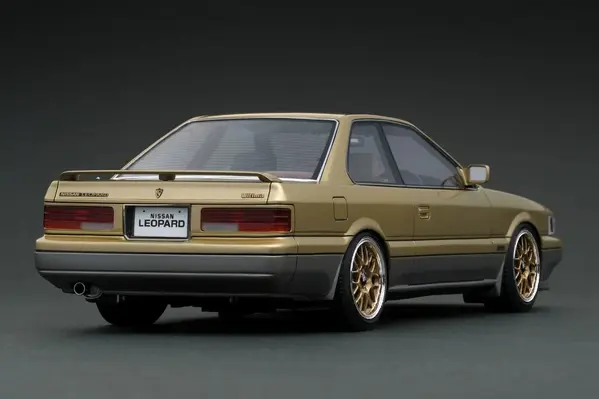 Nissan Nissan Leopard Ultima V30TWINCAM TURBO (F31) - 1:18 - Ignition Model