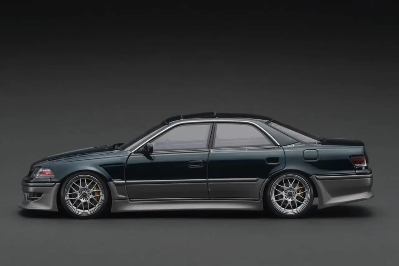 Toyota Toyota VERTEX JZX100 MARK II - 1:18 - Ignition Model Toyota Toyota VERTEX JZX100 MARK II - 1:18 - Ignition Model
