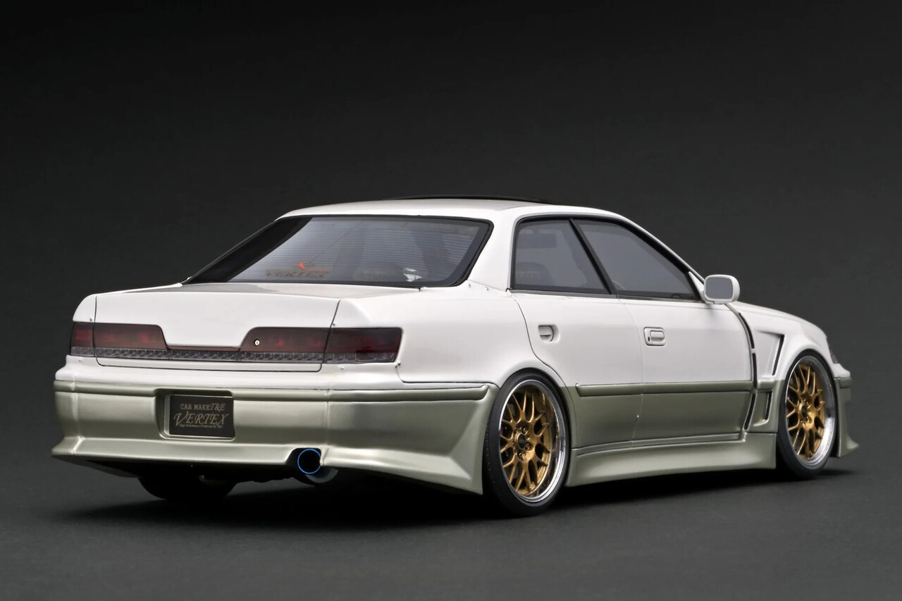 Toyota Toyota VERTEX JZX100 MARK II - 1:18 - Ignition Model Toyota Toyota VERTEX JZX100 MARK II - 1:18 - Ignition Model
