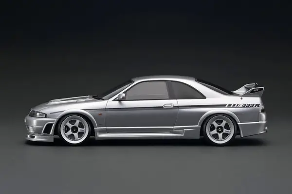 Nissan Nissan Nismo 400R (BCNR33) - 1:18 - Ignition Model Nissan Nissan Nismo 400R (BCNR33) - 1:18 - Ignition Model