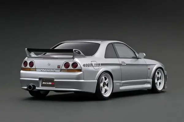 Nissan Nissan Nismo 400R (BCNR33) - 1:18 - Ignition Model Nissan Nissan Nismo 400R (BCNR33) - 1:18 - Ignition Model