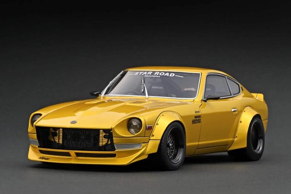Nissan Nissan Fairlady Z (S30) STAR ROAD - 1:18 - Ignition Model Nissan Nissan Fairlady Z (S30) STAR ROAD - 1:18 - Ignition Model