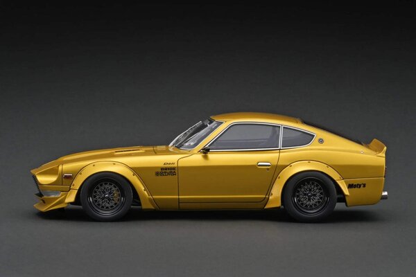 Nissan Nissan Fairlady Z (S30) STAR ROAD - 1:18 - Ignition Model Nissan Nissan Fairlady Z (S30) STAR ROAD - 1:18 - Ignition Model