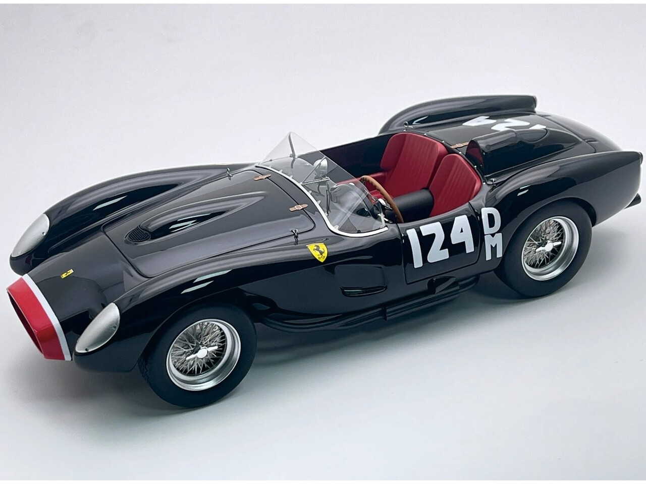 Ferrari Ferrari 250 TR Pontoon-Fender #124 SCCA Virginia 1959 - 1:18 - Tecnomodel Mythos Ferrari Ferrari 250 TR Pontoon-Fender #124 SCCA Virginia 1959 - 1:18 - Tecnomodel Mythos