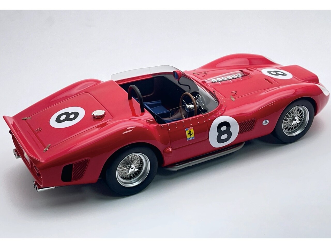 Ferrari Ferrari 330 TRI-LM #8 Winner 400Km Bridgehampton (USA) 1962 - 1:18 - Tecnomodel Mythos Ferrari Ferrari 330 TRI-LM #8 Winner 400Km Bridgehampton (USA) 1962 - 1:18 - Tecnomodel Mythos