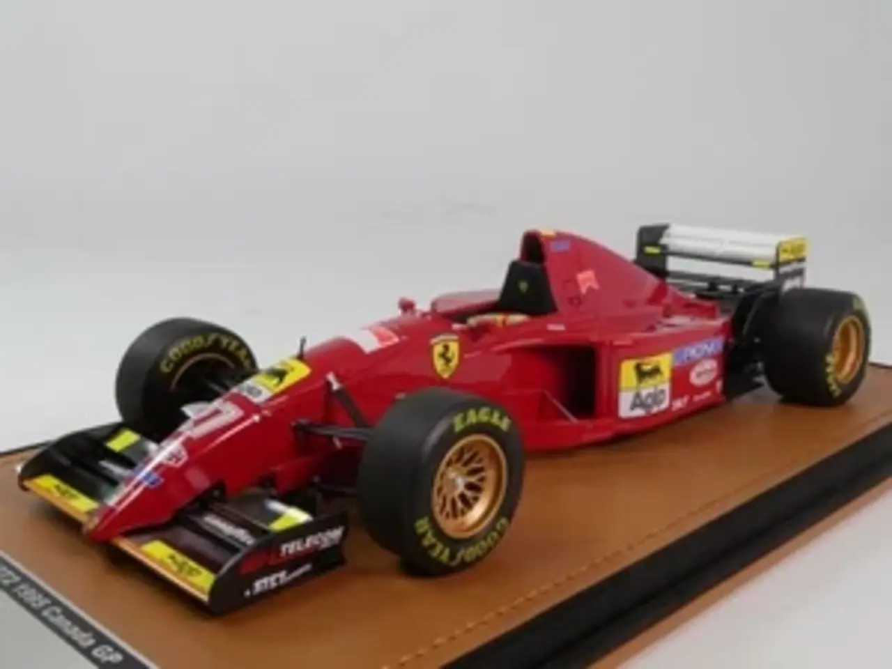 F1 Ferrari 412T2 #27 Winner GP Canada 1995 - 1:18 - Tecnomodel Mythos F1 Ferrari 412T2 #27 Winner GP Canada 1995 - 1:18 - Tecnomodel Mythos