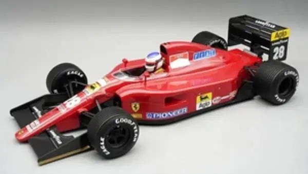 F1 Ferrari 641 #28 British GP 1991 + Rain Tyres + Driver - 1:18 - Tecnomodel Mythos F1 Ferrari 641 #28 British GP 1991 + Rain Tyres + Driver - 1:18 - Tecnomodel Mythos