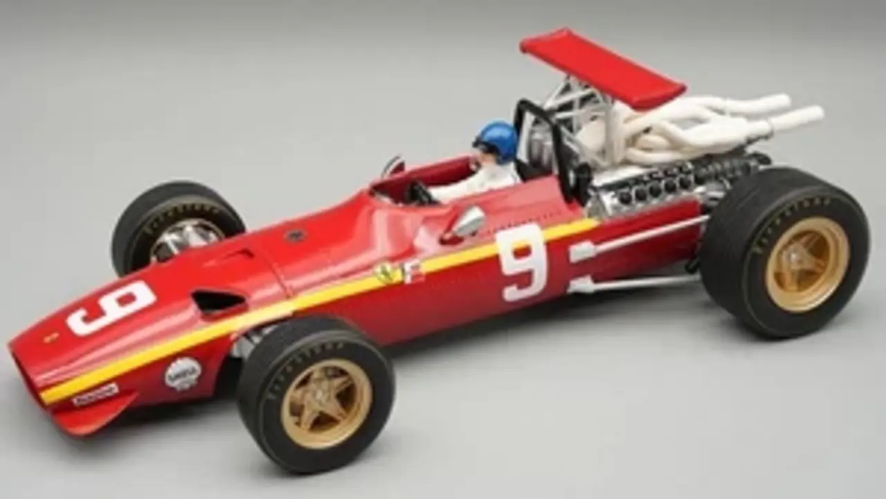 F1 Ferrari F312 F1/68 #9 GP Nürburgring 1968 + Driver - 1:18 - Tecnomodel Mythos F1 Ferrari F312 F1/68 #9 GP Nürburgring 1968 + Driver - 1:18 - Tecnomodel Mythos