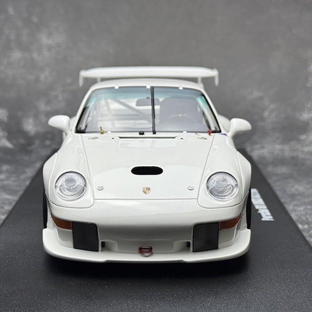 Porsche Porsche 911/ 993 GT2 Evo Coupe 1995 - 1:18 - GT Spirit Porsche Porsche 911/ 993 GT2 Evo Coupe 1995 - 1:18 - GT Spirit