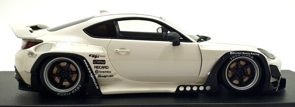 Toyota Pandem Toyota GR86 Coupe 2023 'Rocket Bunny' - 1:18 - GT Spirit Toyota Pandem Toyota GR86 Coupe 2023 'Rocket Bunny' - 1:18 - GT Spirit
