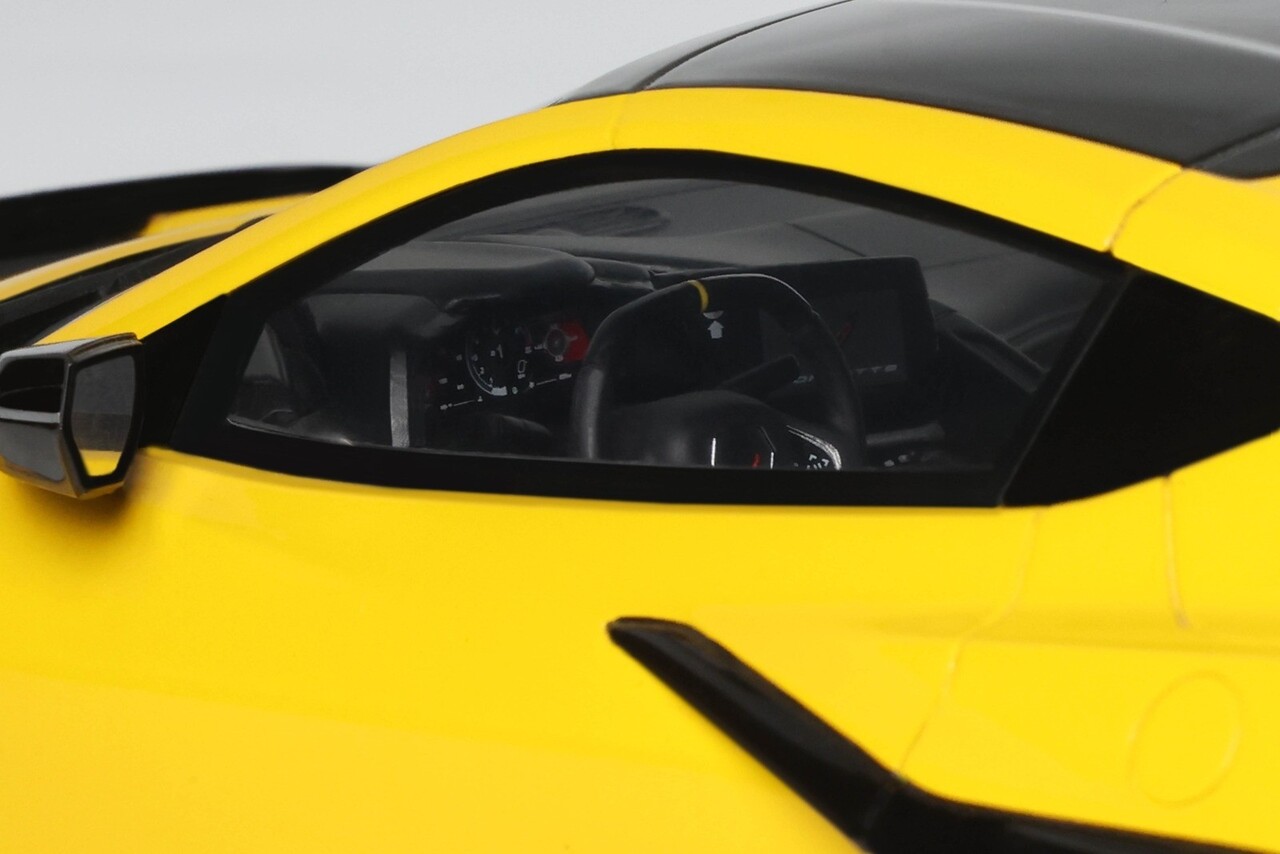 Chevrolet Chevrolet Corvette C8 ZR1 2025 - 1:18 - GT Spirit Chevrolet Chevrolet Corvette C8 ZR1 2025 - 1:18 - GT Spirit