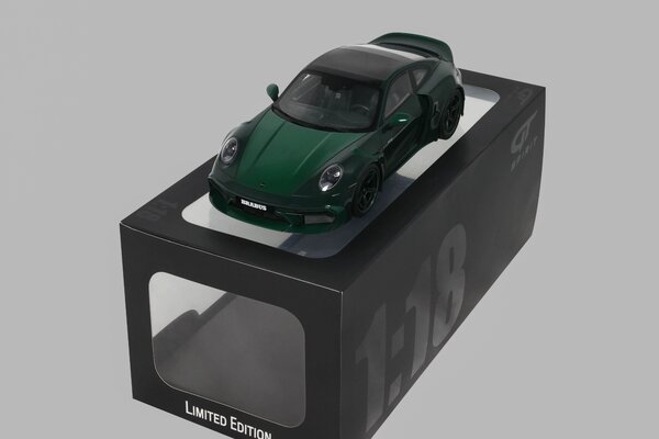 Brabus Brabus 900 Rocket R - 1:18 - GT Spirit Brabus Brabus 900 Rocket R - 1:18 - GT Spirit
