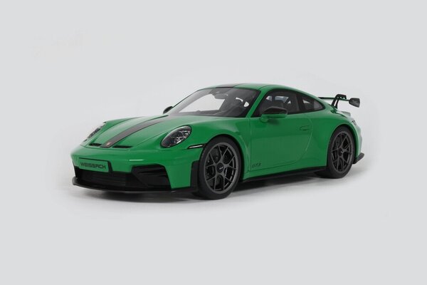 Porsche Porsche 911 (992.2) GT3 - 1:18 - GT Spirit Porsche Porsche 911 (992.2) GT3 - 1:18 - GT Spirit