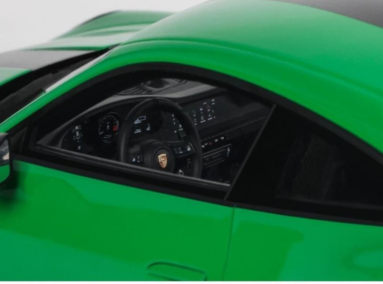 Porsche Porsche 911 (992.2) GT3 - 1:18 - GT Spirit Porsche Porsche 911 (992.2) GT3 - 1:18 - GT Spirit