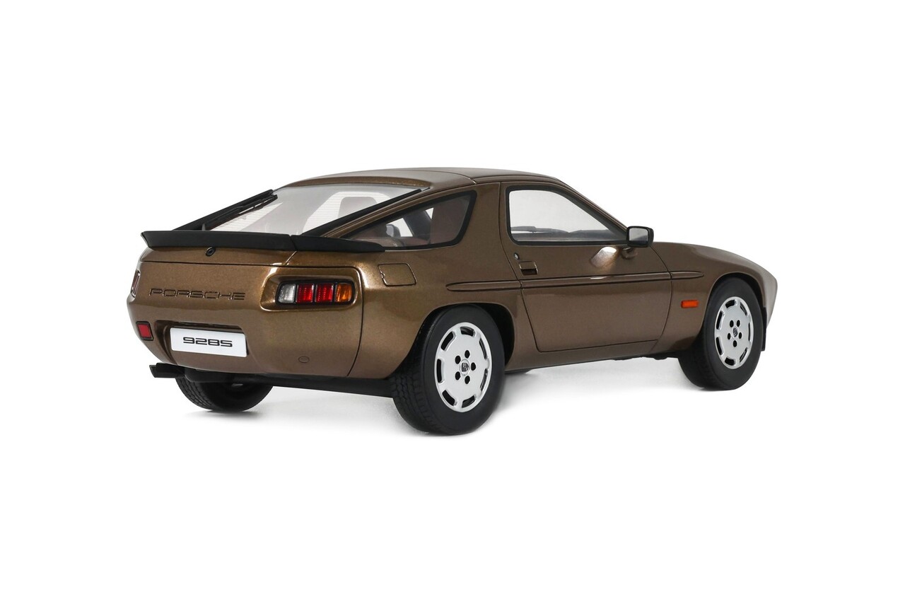 Porsche Porsche 928 S 1981 - 1:18 - GT Spirit