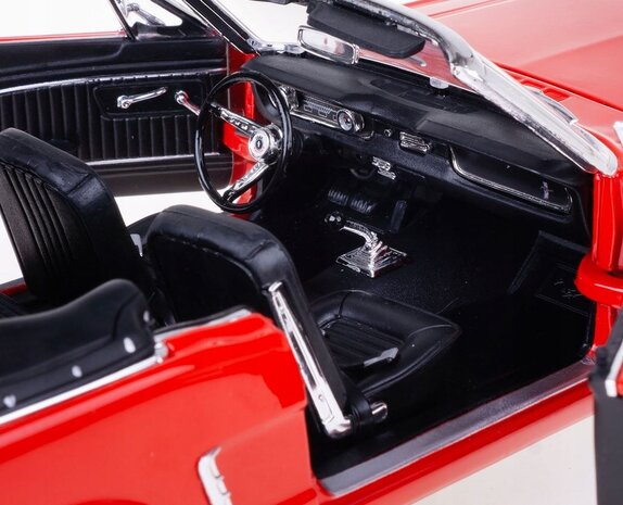 Ford Ford Mustang 1964 1/2 - 1:18 - Welly Ford Ford Mustang 1964 1/2 - 1:18 - Welly