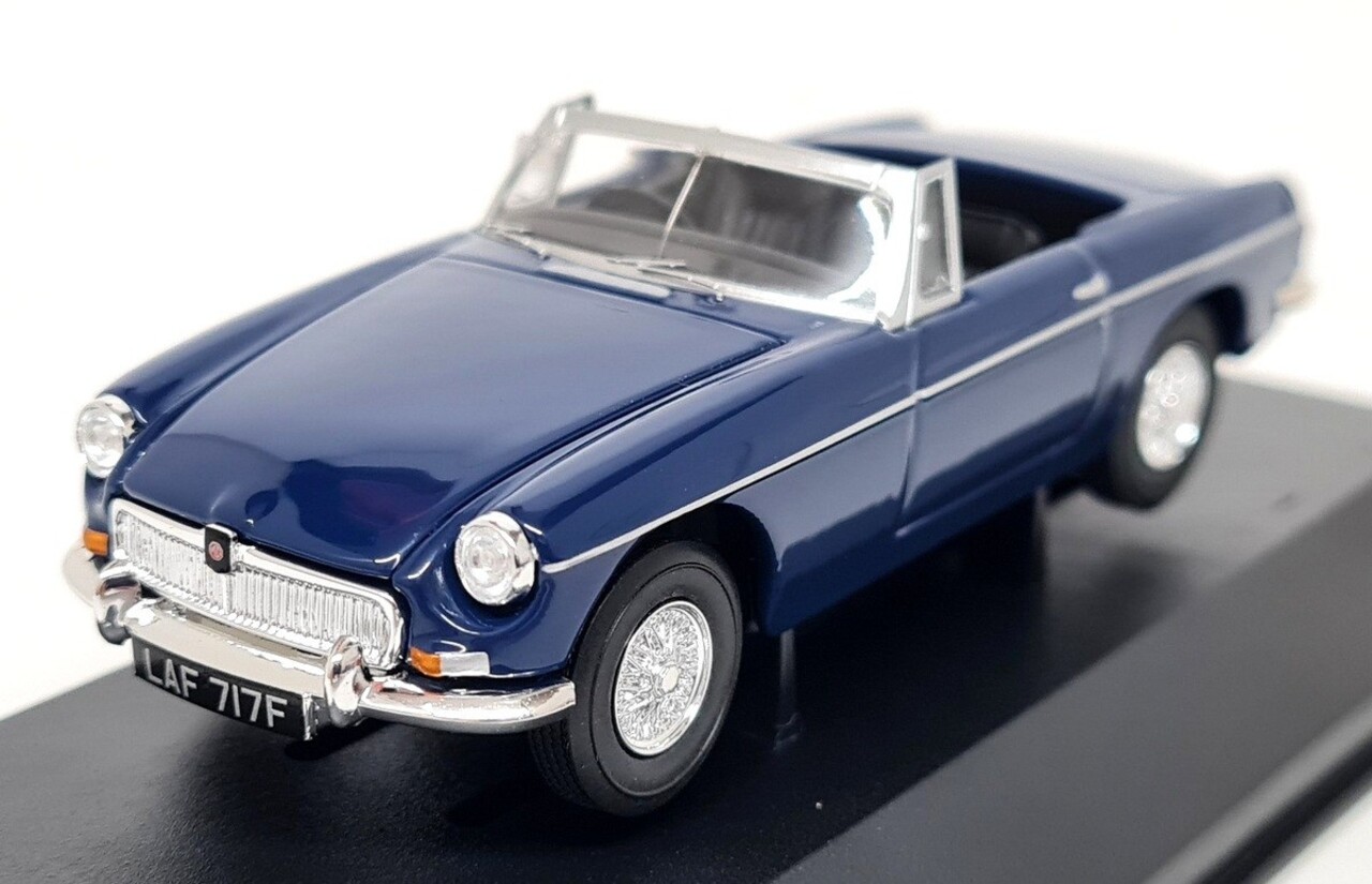 MG MG B MKI Roadster 1967 - 1:43 - Corgi / Vanguards