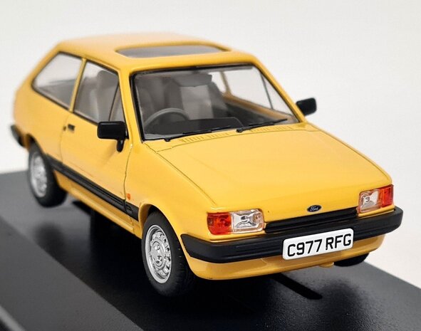 Ford Ford Escort MKII 1.1L - 1:43 - Corgi / Vanguards Ford Ford Escort MKII 1.1L - 1:43 - Corgi / Vanguards