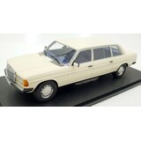 Mercedes-Benz Mercedes-Benz E-Class E250 (W123) Limousine 1978 - 1:18 - Cult Scale Models