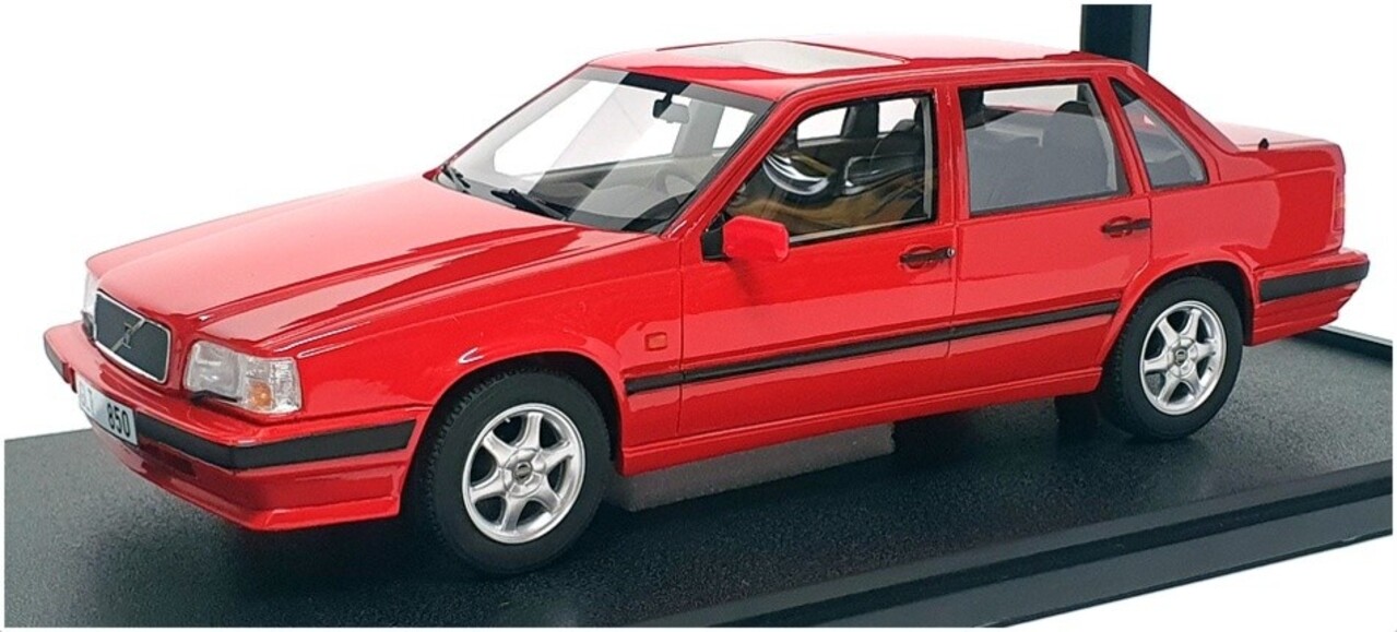 Volvo Volvo 850 GLT 1994 - 1:18 - Cult Scale Models Volvo Volvo 850 GLT 1994 - 1:18 - Cult Scale Models