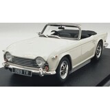 Triumph Triumph TR5 Spider 1967 - 1:18 - Cult Scale Models