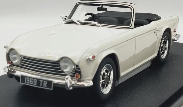 Triumph Triumph TR5 Spider 1967 - 1:18 - Cult Scale Models
