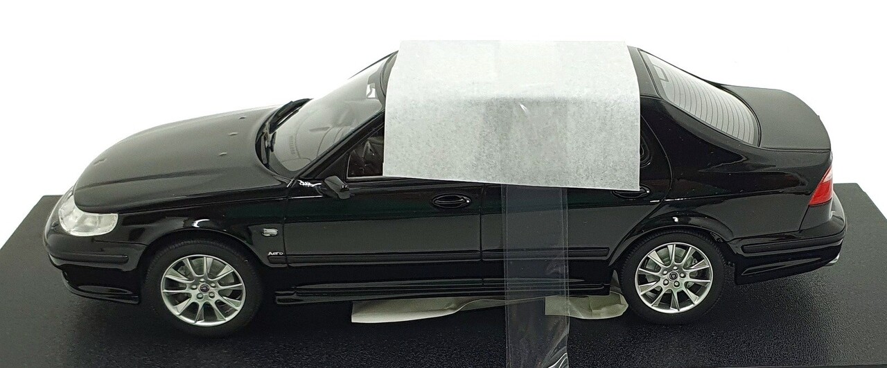 Saab Saab 9-5 Turbo Aero 1998-2004 - 1:18 - Cult Scale Models