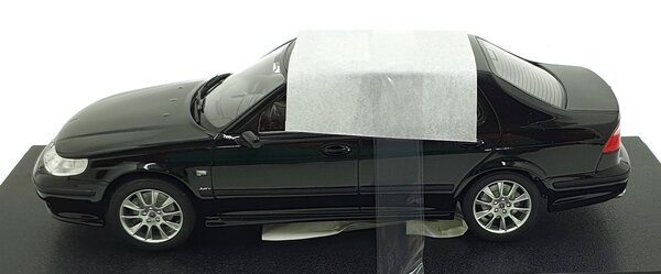 Saab Saab 9-5 Turbo Aero 1998-2004 - 1:18 - Cult Scale Models