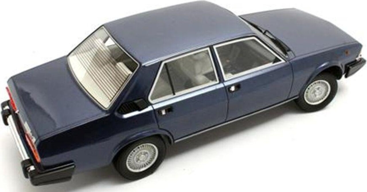 Alfa Romeo Alfa Romeo Alfa 6 2.5 1979-1983 - 1:18 - Cult Scale Models