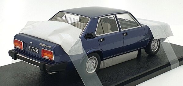 Alfa Romeo Alfa Romeo Alfa 6 2.5 1979-1983 - 1:18 - Cult Scale Models
