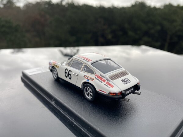 Porsche Porsche 911 S #66 24H Le Mans 1970 - 1:43 - Troféu