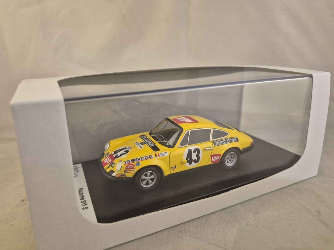 Porsche Porsche 911 S #43 24H Le Mans 1970 - 1:43 - Troféu