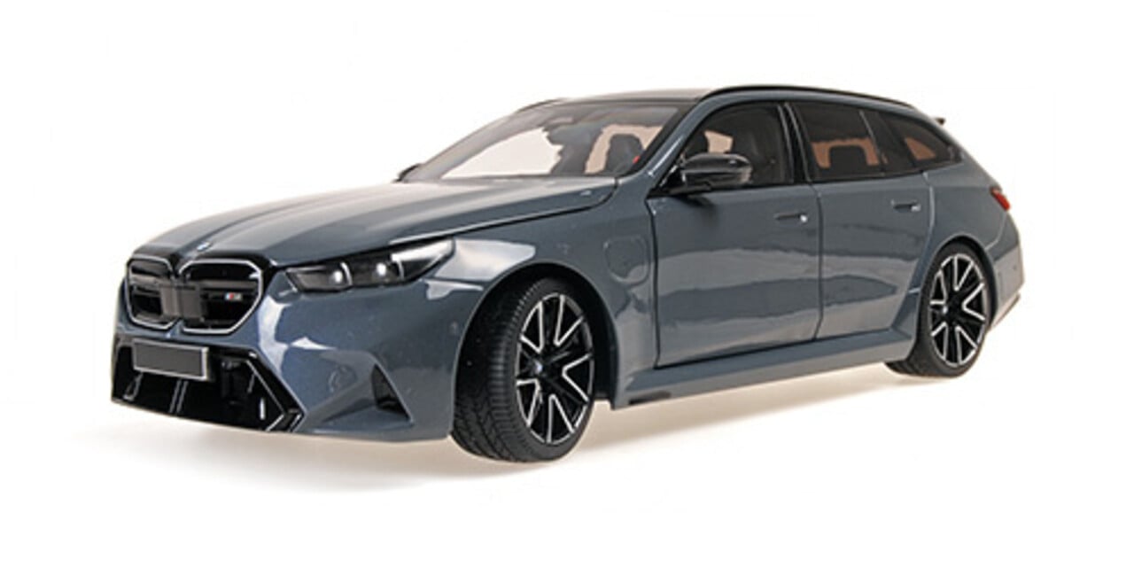 BMW BMW M5 Touring 2024 - 1:18 - Minichamps BMW BMW M5 Touring 2024 - 1:18 - Minichamps