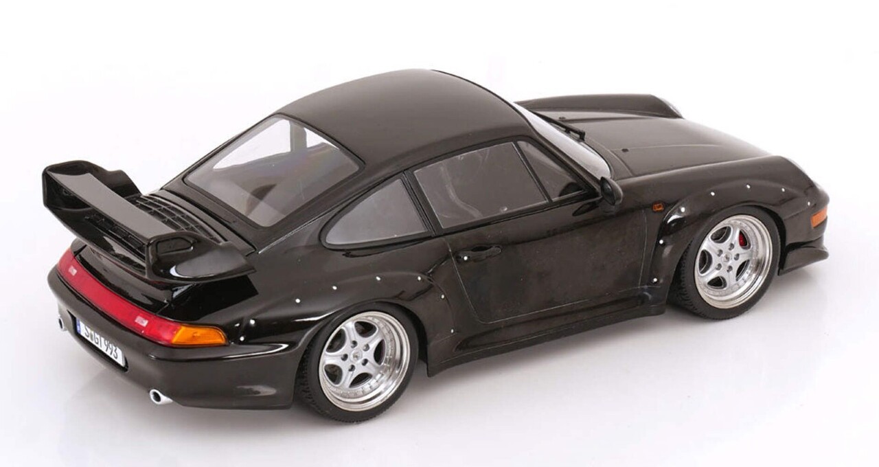 Porsche Porsche 911/993 GT2 Coupe 1996 + Speedline Rims - 1:18 - KK Scale