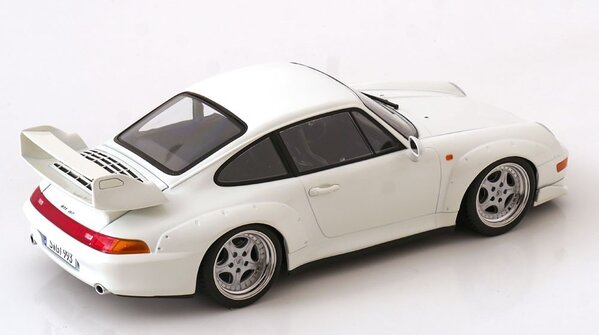 Porsche Porsche 911/993 GT2 Coupe 1996 + Speedline  Rims - 1:18 - KK Scale