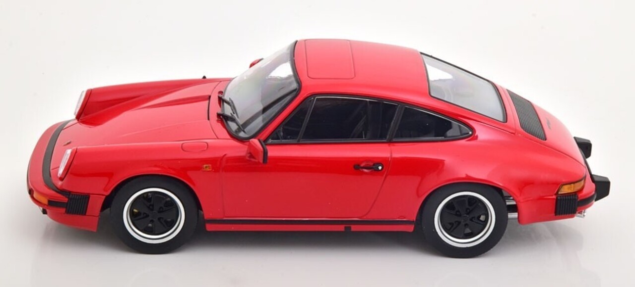Porsche Porsche 911 SC Coupe 1983 - 1:18 - KK Scale Porsche Porsche 911 SC Coupe 1983 - 1:18 - KK Scale