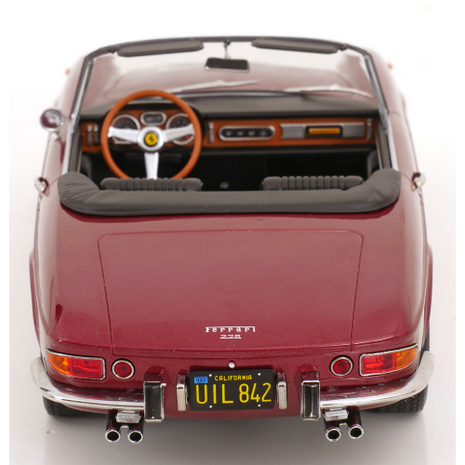 Ferrari Ferrari 275 GTS Pininfarina Spyder 1964 'Steve Mc Queen' + Removable Top - 1:18 - KK Scale Ferrari Ferrari 275 GTS Pininfarina Spyder 1964 'Steve Mc Queen' + Removable Top - 1:18 - KK Scale