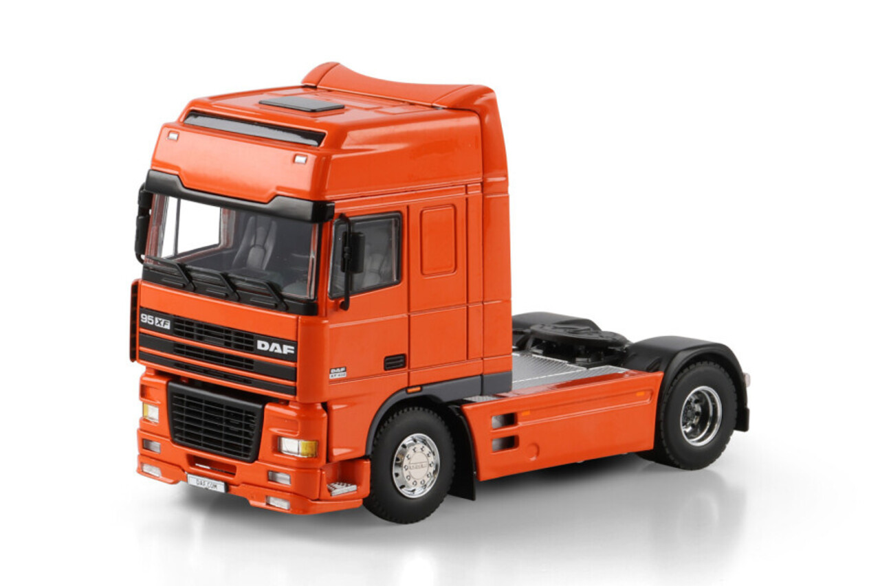 DAF DAF 95XF Super Space Cab 4x2 - 1:50 - WSI Models DAF DAF 95XF Super Space Cab 4x2 - 1:50 - WSI Models