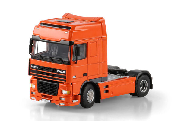 DAF DAF 95XF Super Space Cab 4x2 - 1:50 - WSI Models DAF DAF 95XF Super Space Cab 4x2 - 1:50 - WSI Models