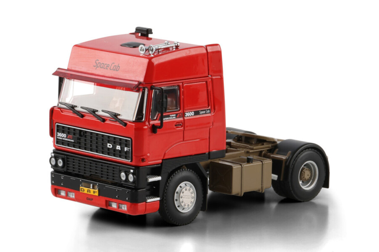 DAF DAF 3600 Space Cab 4x2 - 1:50 - WSI Models DAF DAF 3600 Space Cab 4x2 - 1:50 - WSI Models