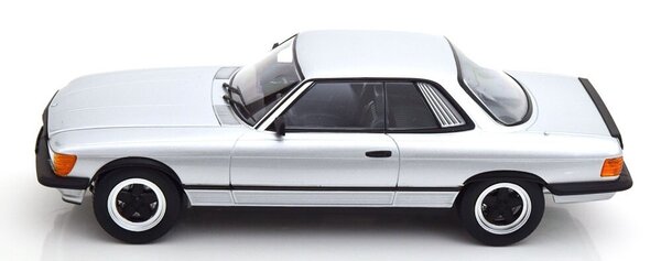 Mercedes-Benz Mercedes-Benz 500 SLC AMG 1985 - 1:18 - KK Scale Mercedes-Benz Mercedes-Benz 500 SLC AMG 1985 - 1:18 - KK Scale
