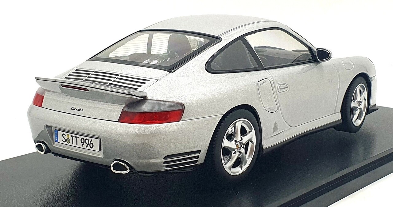 Porsche Porsche 911/996 Turbo 2000 - 1:18 - KK Scale Porsche Porsche 911/996 Turbo 2000 - 1:18 - KK Scale