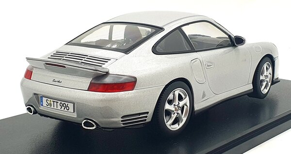 Porsche Porsche 911/996 Turbo 2000 - 1:18 - KK Scale Porsche Porsche 911/996 Turbo 2000 - 1:18 - KK Scale